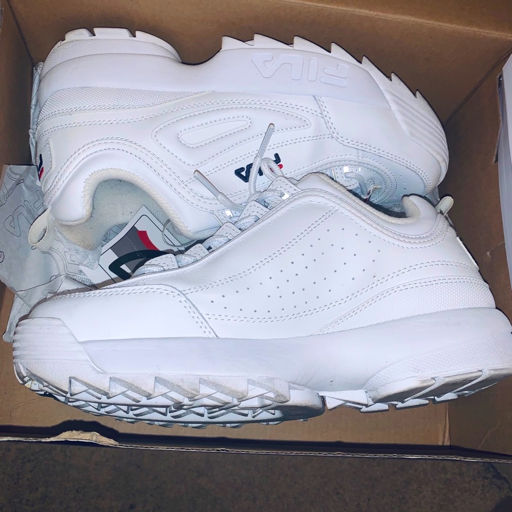 FILA DISRUPTER ll PREMIUM WOMENS 9.5